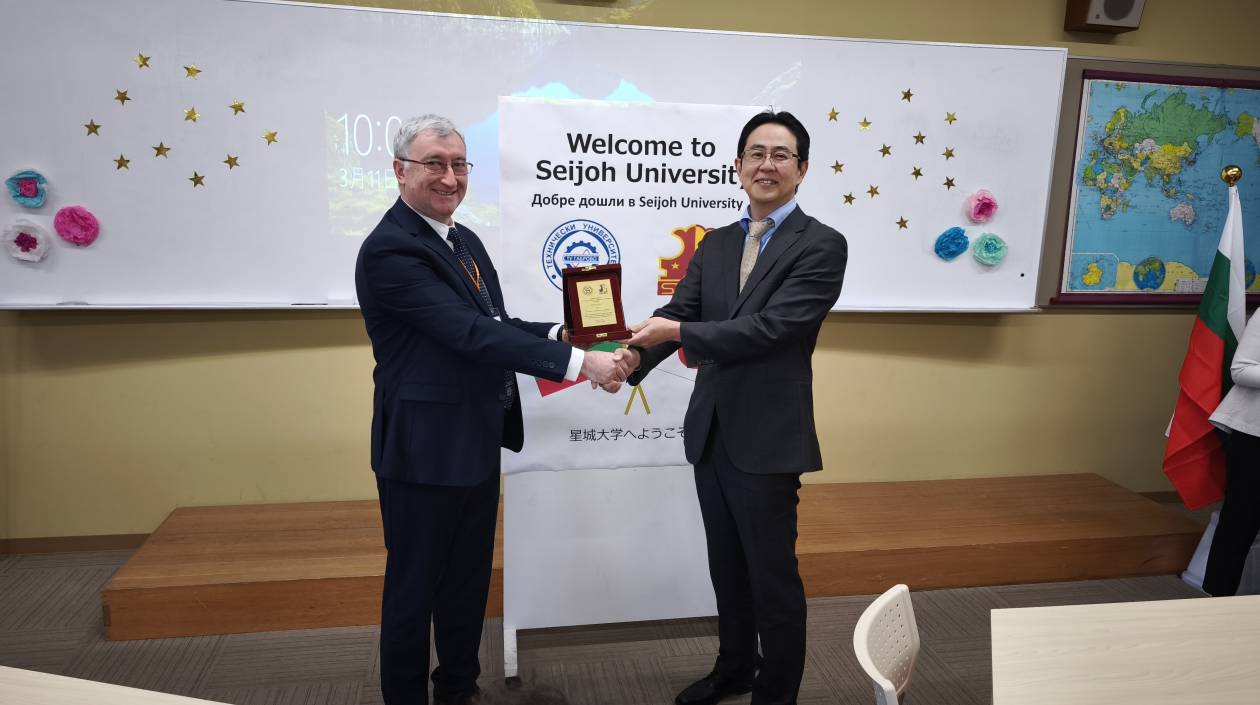 Посещение на делегация на Технически университет-Габрово  в Университета „Сейджо“, Япония