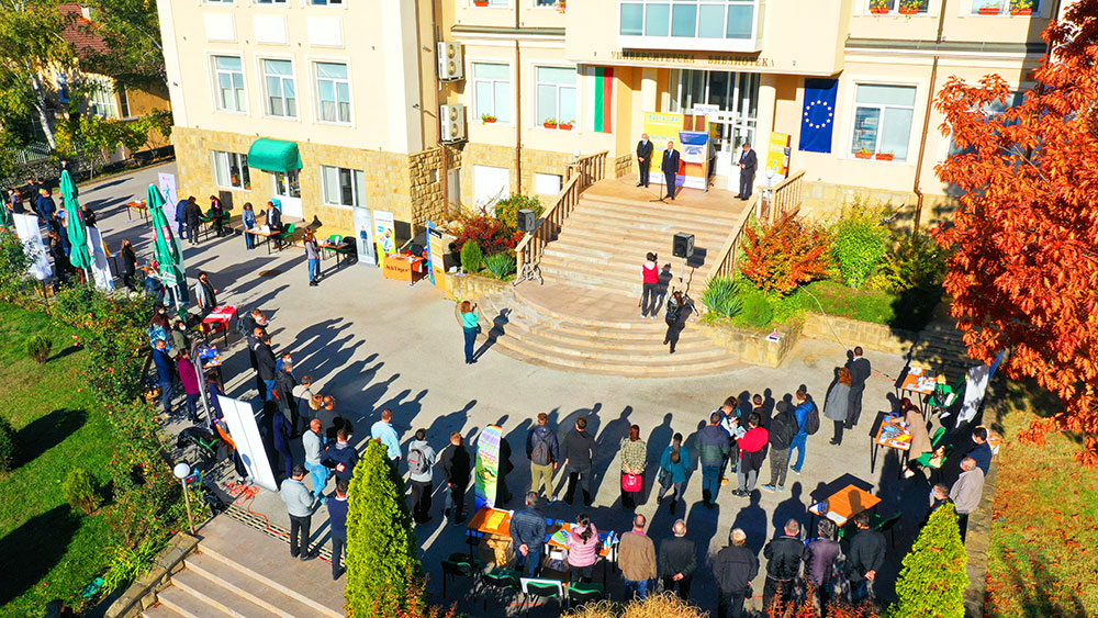 org 9eeb1f5ce452f447 1634814452000